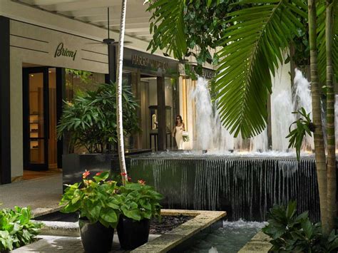 bal harbour shops locations